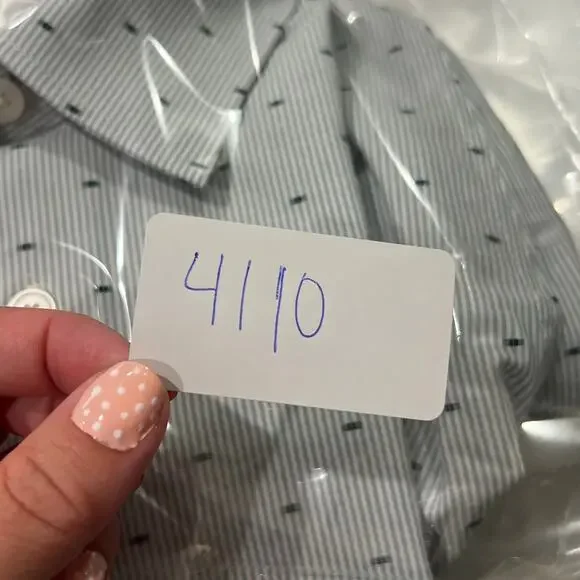 BANANA REPUBLIC Men's Athletic-Fit Dress Shirt Size M - Picture 9 of 9